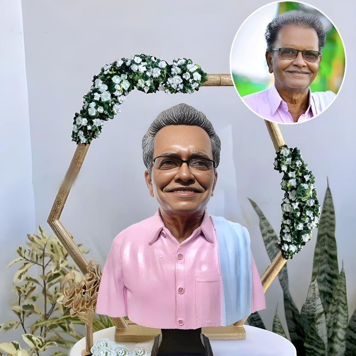 Solo Half Body Miniature